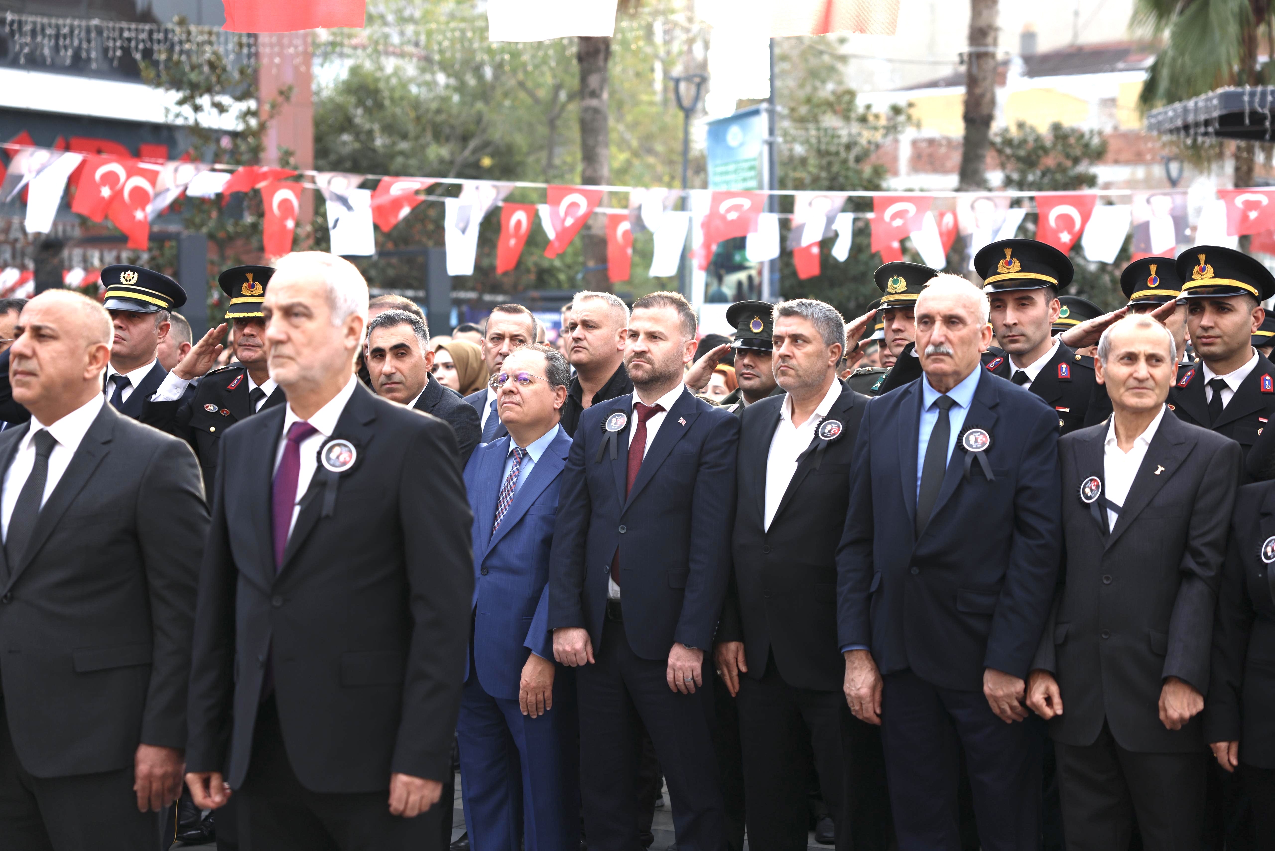 Cumhuriyetimizin kurucusu Gazi Mustafa Kemal Atatürk’ü, ebediyete irtihalinin 87. yıl dönümünde saygı, rahmet ve minnetle anıyoruz.