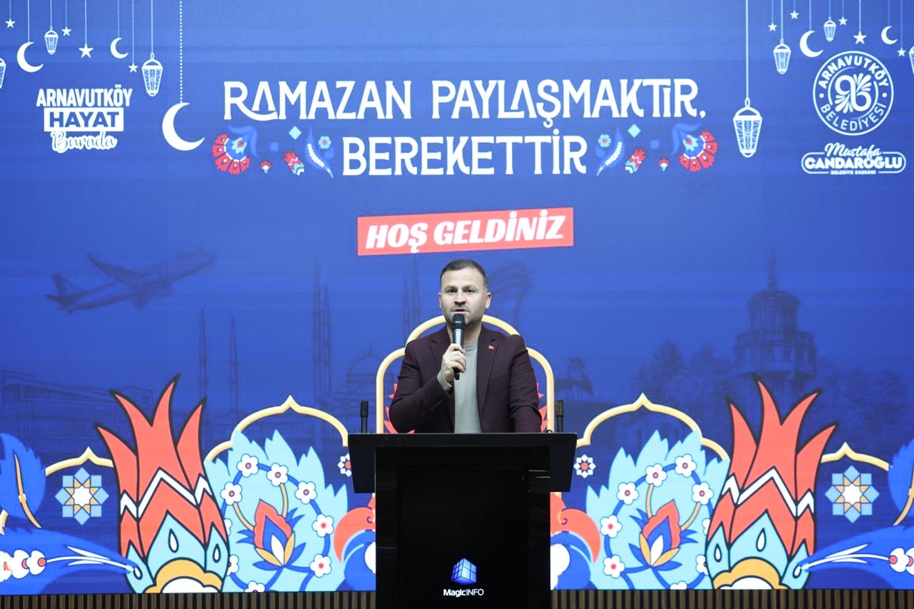 Belediyemiz tarafından düzenlenen Mahalle İftarları kapsamında bugün; Karlıbayır, Haraççı, Hacımaşlı, Çilingir ve Sazlıbosna Mahallelerimizden kıymetli hemşehrilerimizle iftar soframızda bir araya geldik. 🌙