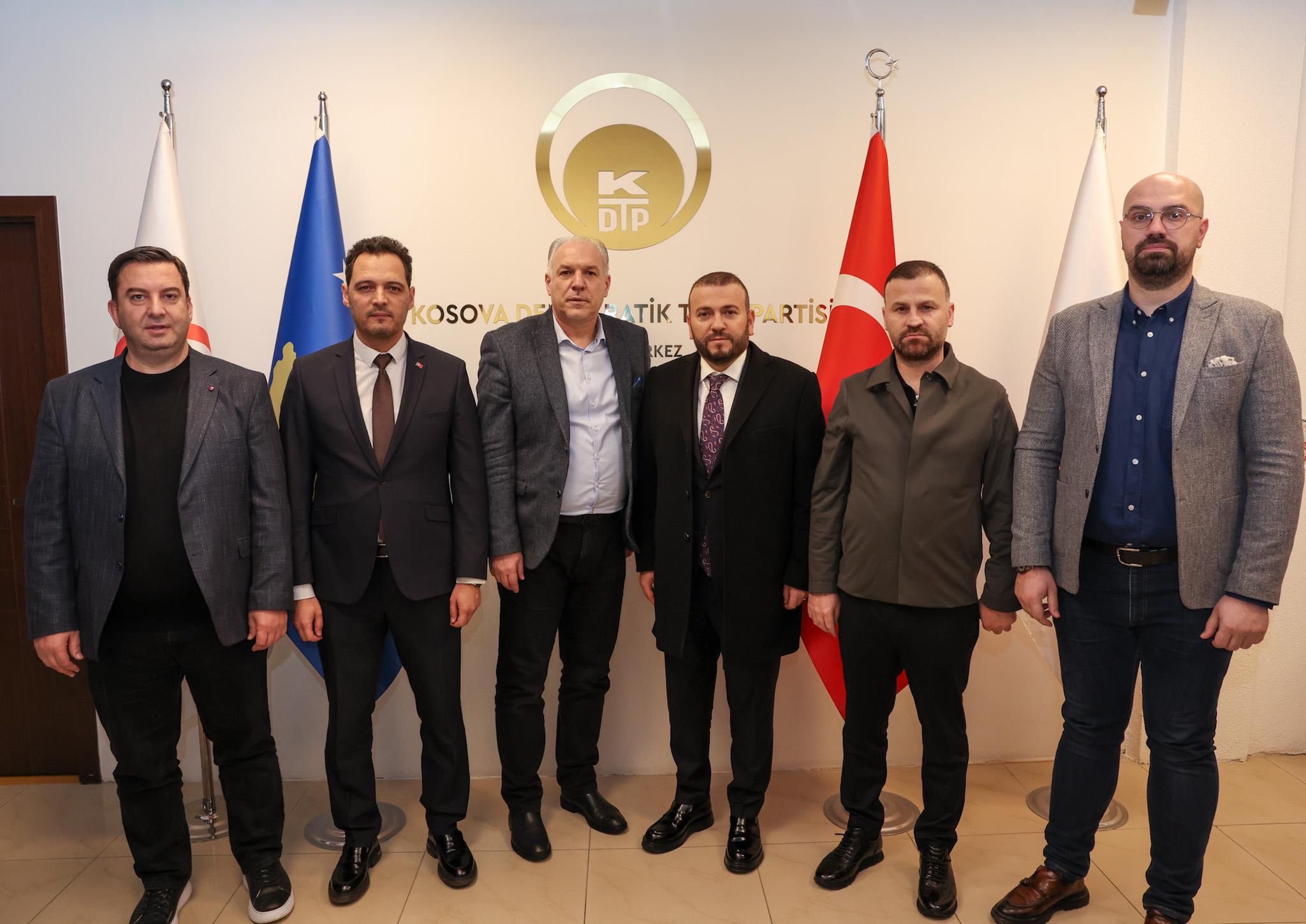 Kosova Demokratik Türk Partisi Genel Başkanı ve Kosova Başbakan Yardımcısı Sayın Fikrim Damka’yı ziyaret ettik