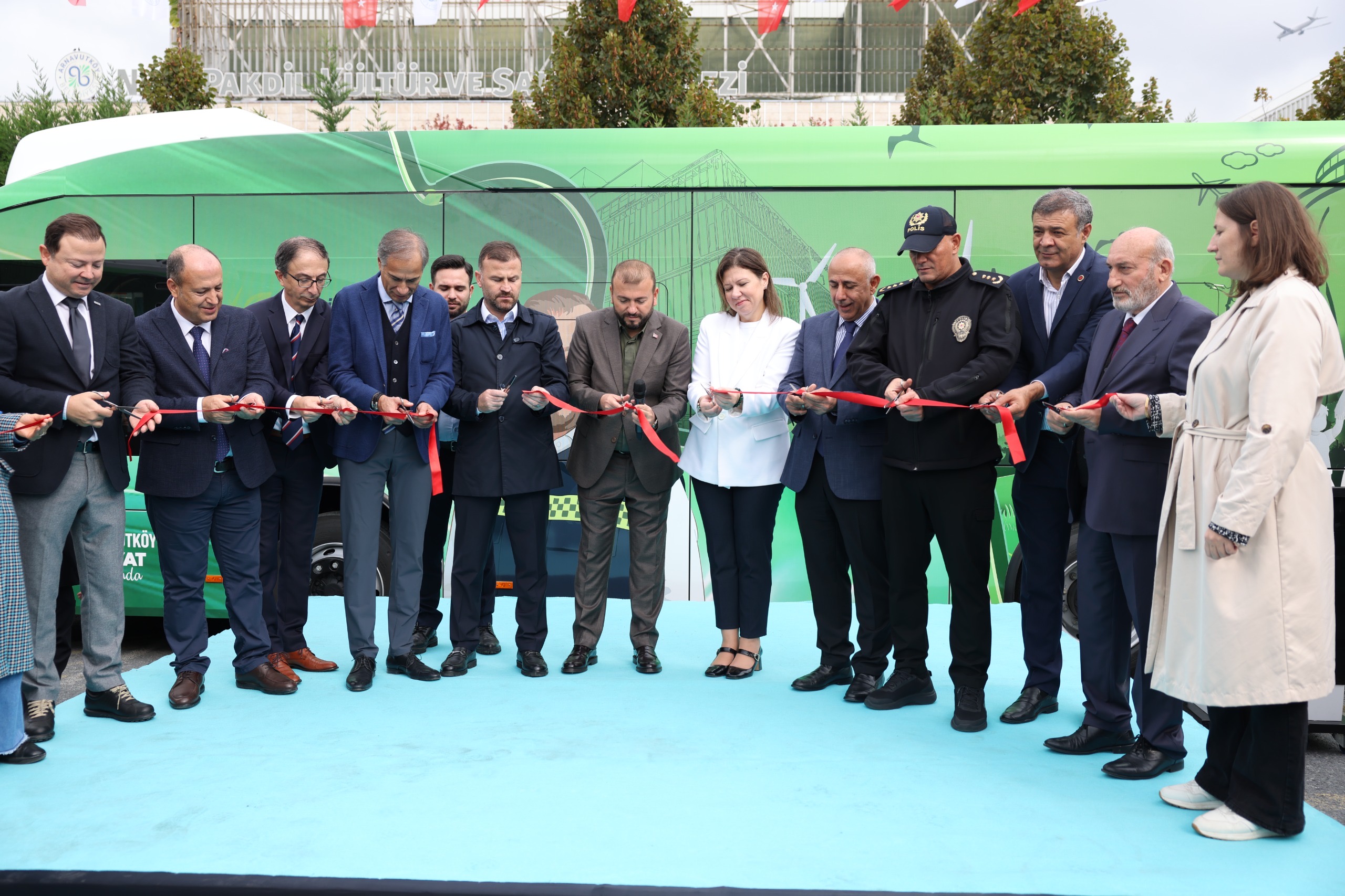 ARNAVUTKÖY’DE ULAŞIMDA YENİ DÖNEM BAŞLADI!⚡🚌
