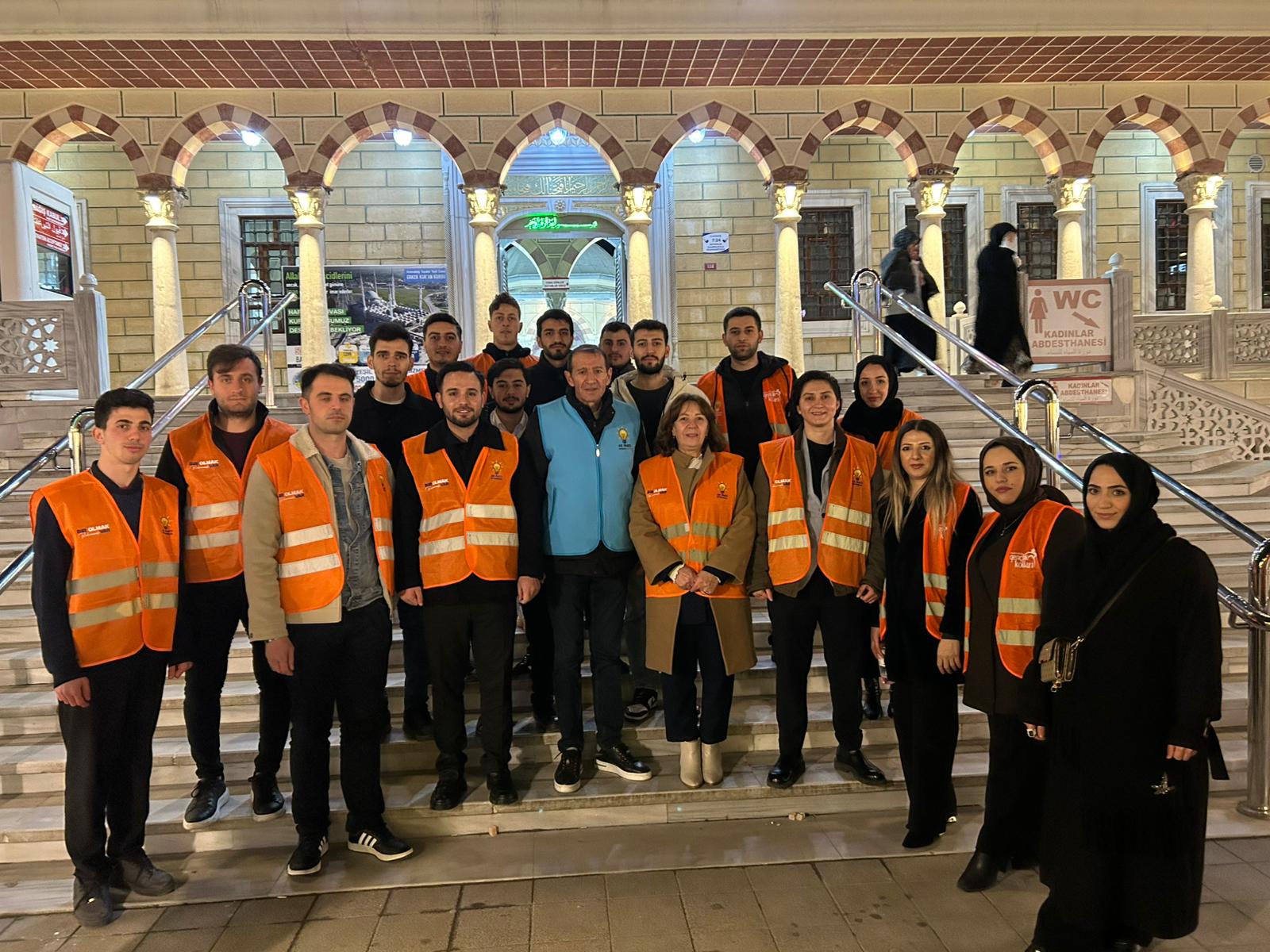 Camilerimizde Teravi namazı sonrası lokum ikramımız