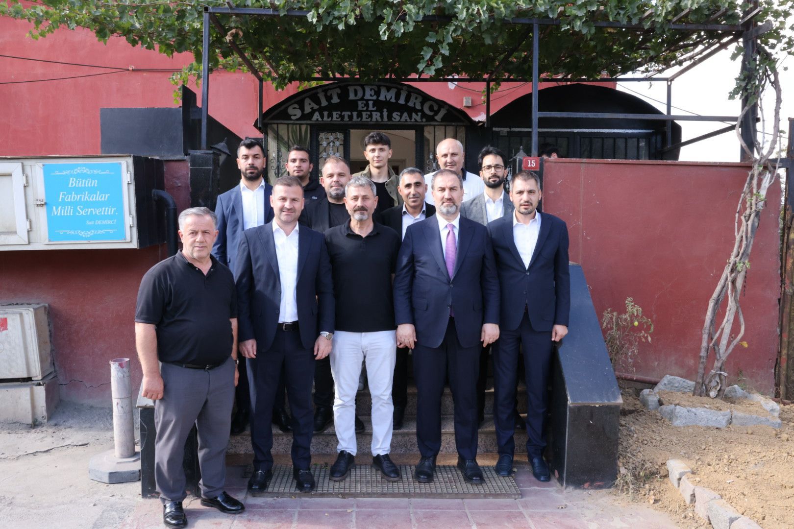 Türkiye Yüzyılı Buluşmaları kapsamında, AK Parti Genel Başkan Yardımcımız ve AR-GE Başkanımız Mustafa Şen ile Ziyaretlerimiz