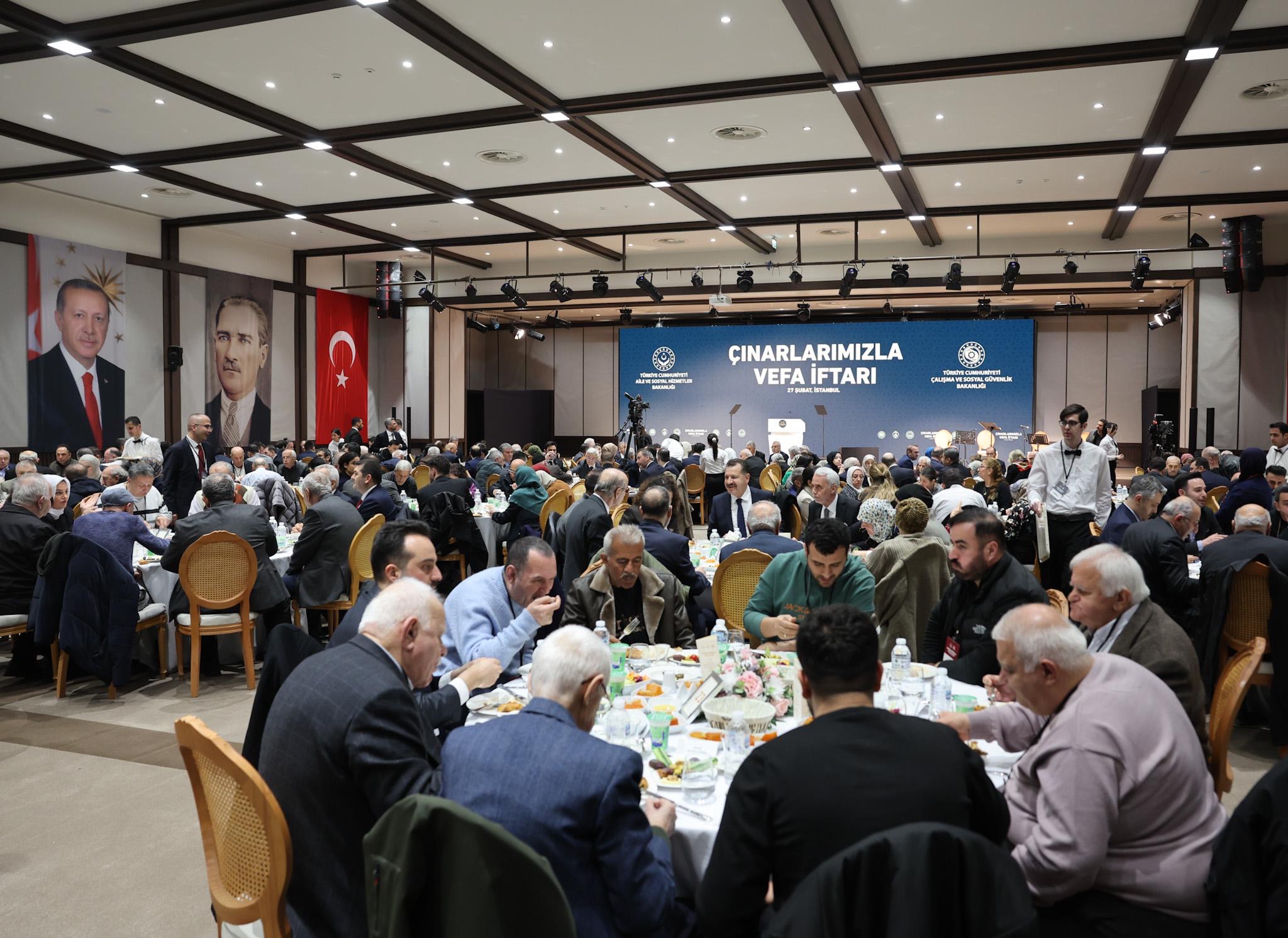 Darülaceze Vefa İftarı